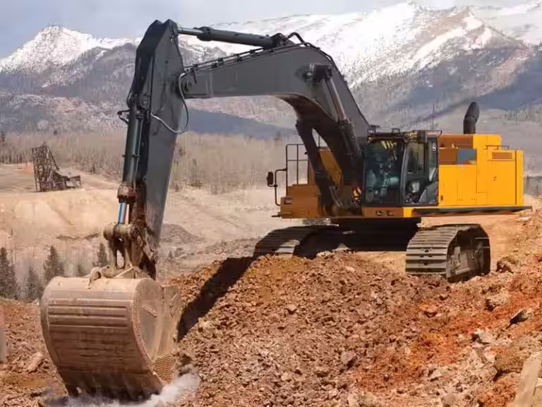 خرابی سیستم حرکت بیل مکانیکی